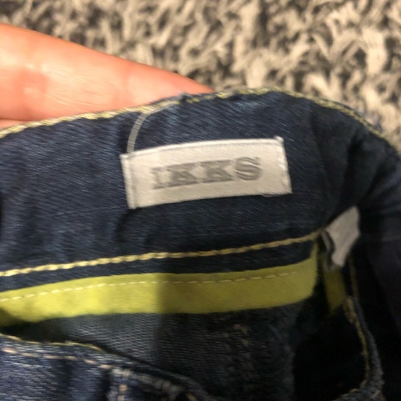 Jeans - Picture 3 of 3